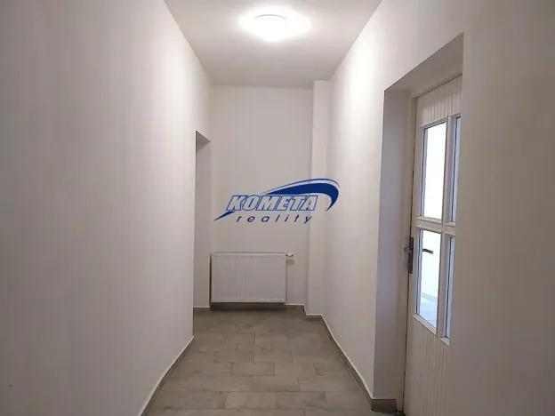 Pronájem bytu 2+kk, Rakvice, Na Řádku, 42 m2