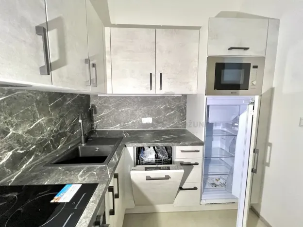 Pronájem bytu 1+kk, Jáchymov, třída Dukelských hrdinů, 20 m2