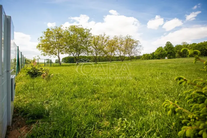 Prodej pozemku pro bydlení, Bukvice, 1400 m2