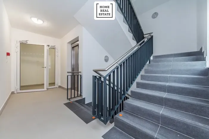 Prodej bytu 1+kk, Praha - Smíchov, Pod Barvířkou, 36 m2