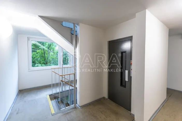 Pronájem bytu 3+kk, Praha - Černý Most, Vašátkova, 70 m2