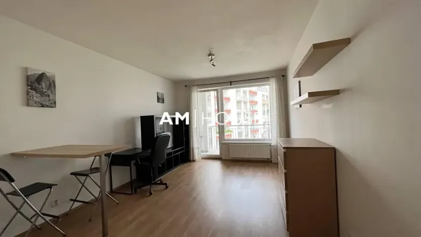 Pronájem bytu 1+kk, Praha - Zličín, Tulešická, 33 m2