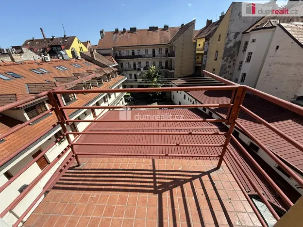 Pronájem bytu 3+1, Praha - Smíchov, Jindřicha Plachty, 92 m2