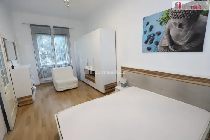 Pronájem bytu 2+1, Praha - Vinohrady, 75 m2