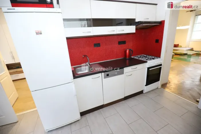 Pronájem bytu 2+1, Praha - Vinohrady, 75 m2