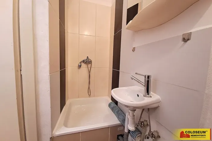 Pronájem bytu 1+1, Adamov, 19 m2
