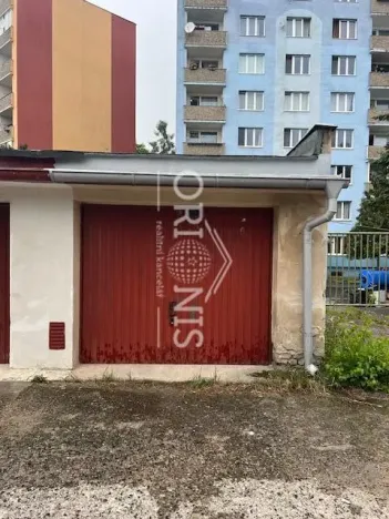 Pronájem garáže, Chomutov, 20 m2