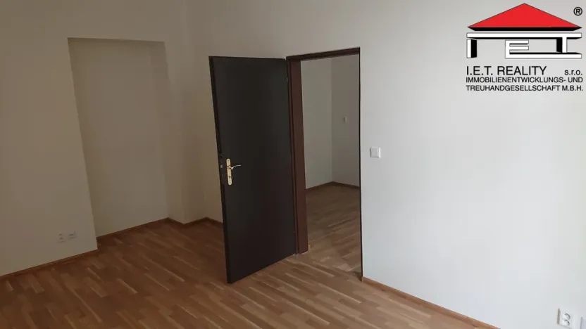 Pronájem bytu 2+kk, Ostrava, Nádražní, 75 m2