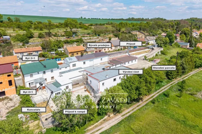 Prodej výrobních prostor, Koleč, 940 m2