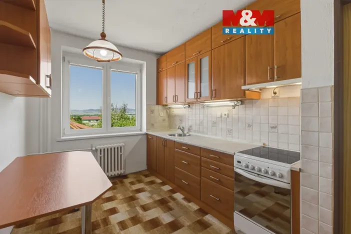 Prodej bytu 3+1, Slavětín, Nádražní, 64 m2