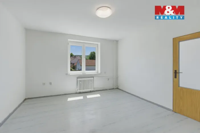 Prodej bytu 3+1, Slavětín, Nádražní, 64 m2