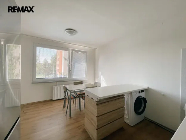 Pronájem bytu 1+1, Písek - Budějovické Předměstí, třída Přátelství, 40 m2