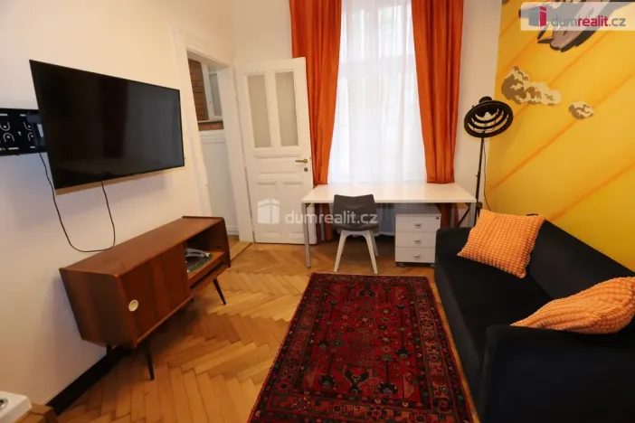 Pronájem bytu 1+1, Praha - Nové Město, Hálkova, 32 m2