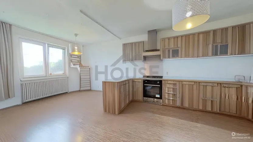 Pronájem bytu 2+kk, Praha - Vršovice, Karpatská, 49 m2