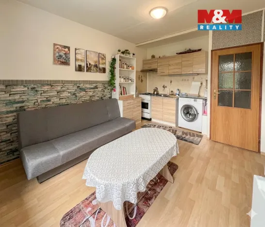 Pronájem bytu 1+1, Litoměřice, Topolčianská, 36 m2