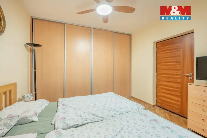 Prodej bytu 3+1, Kladno - Kročehlavy, Vitry, 72 m2