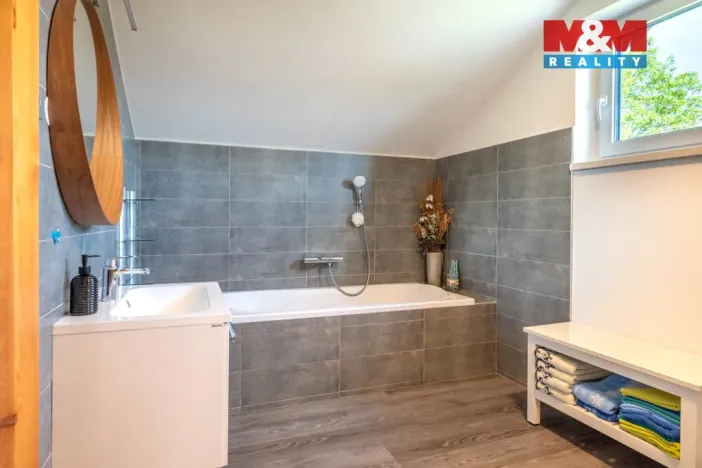 Prodej rodinného domu, Volary, Budějovická, 240 m2