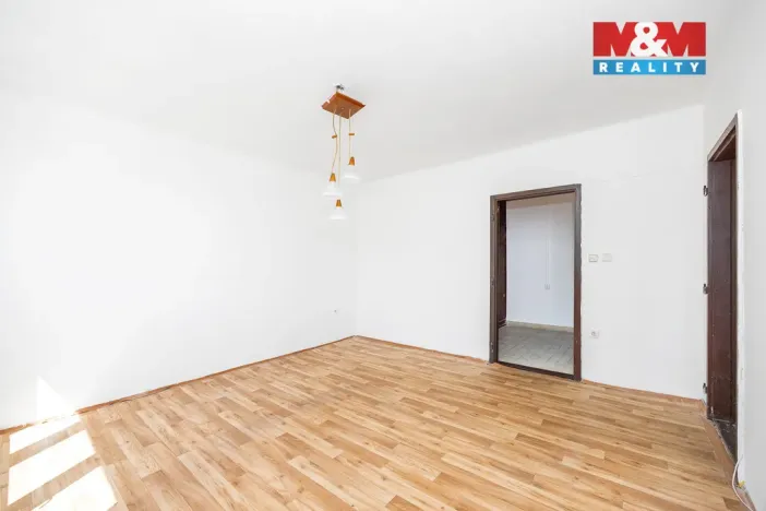 Prodej bytu 2+1, Pardubice - Zelené Předměstí, Čs. armády, 65 m2