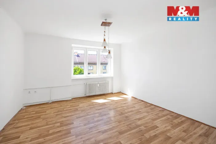 Prodej bytu 2+1, Pardubice - Zelené Předměstí, Čs. armády, 65 m2