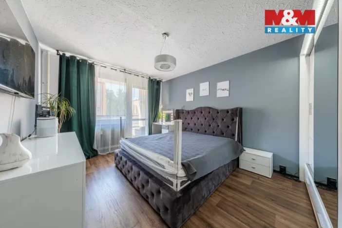 Prodej bytu 3+1, Horní Slavkov, Dlouhá, 76 m2