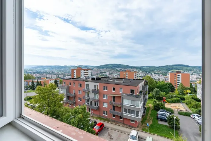 Prodej bytu 1+1, Zlín, Na Honech I, 33 m2