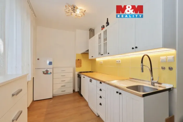 Pronájem bytu 2+kk, Jihlava, Pavlovova, 57 m2