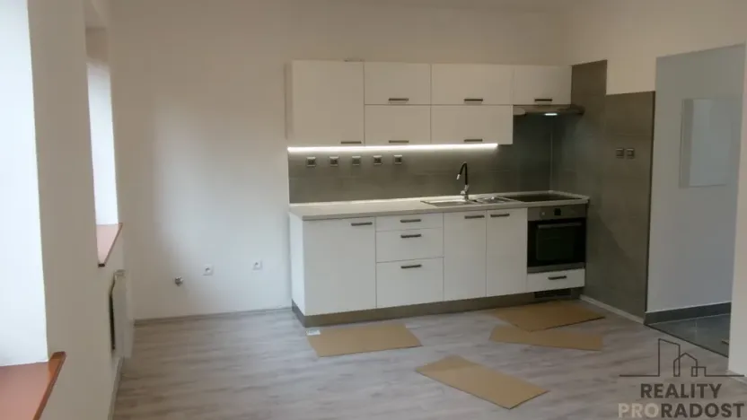 Pronájem bytu 2+kk, Brno, Dvorského, 40 m2