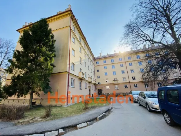 Pronájem bytu 1+kk, Ostrava - Poruba, náměstí Vítězslava Nováka, 29 m2