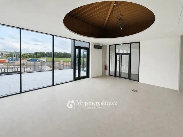 Pronájem kanceláře, Dyje, 270 m2
