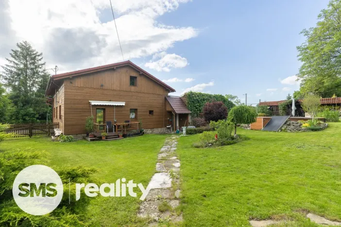 Prodej rodinného domu, Janovice, 300 m2