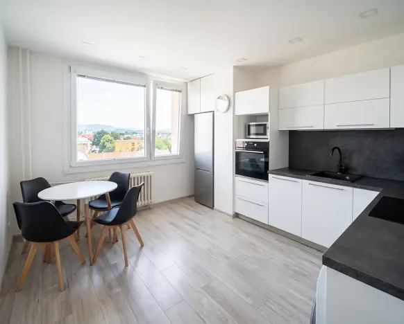 Pronájem bytu 1+1, Lovosice, Osvoboditelů, 37 m2