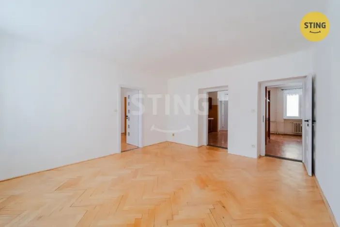 Prodej bytu 3+1, Bruntál, Dr. E. Beneše, 82 m2