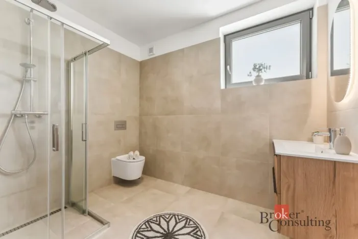 Pronájem rodinného domu, Praha - Kolovraty, Denivková, 102 m2