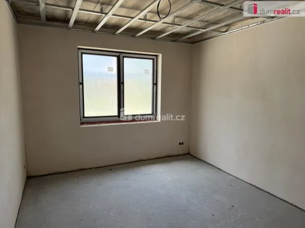 Prodej bytu 3+kk, Tehov, 83 m2