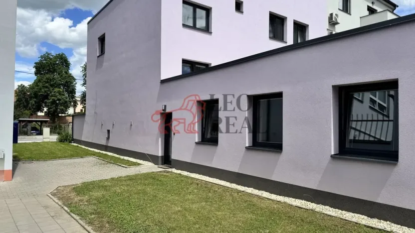 Pronájem bytu 2+1, Uherské Hradiště, Kollárova, 45 m2