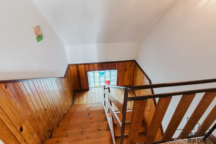 Prodej rodinného domu, Katov, 200 m2