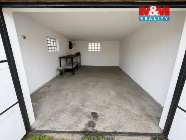 Prodej garáže, Líně, 25 m2