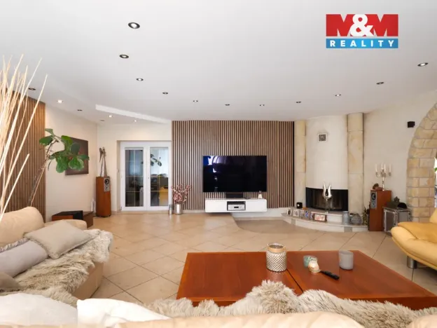Prodej rodinného domu, Třebestovice, V zákruží, 280 m2