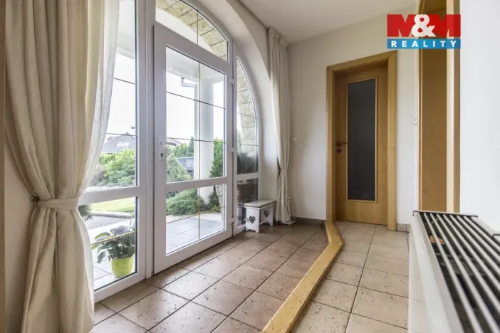 Prodej rodinného domu, Třebestovice, V zákruží, 280 m2