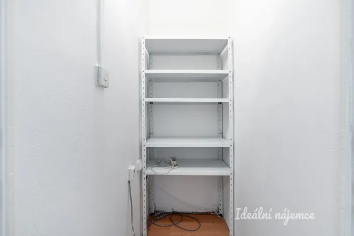 Pronájem bytu 3+kk, Praha, Ratibořská, 79 m2