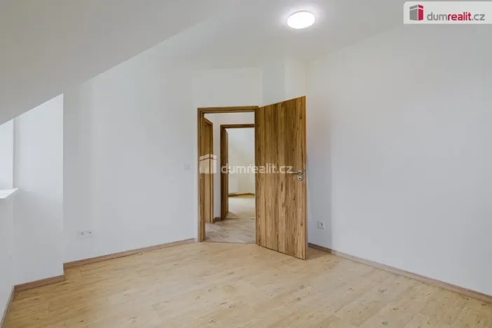 Prodej rodinného domu, Hory, 120 m2