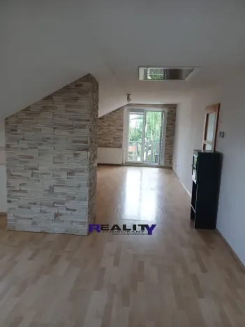 Pronájem bytu 3+1, Očihov, 130 m2
