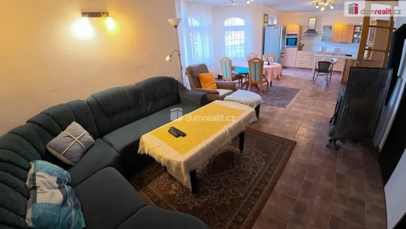 Prodej rodinného domu, Bystřice - Ouběnice, 300 m2