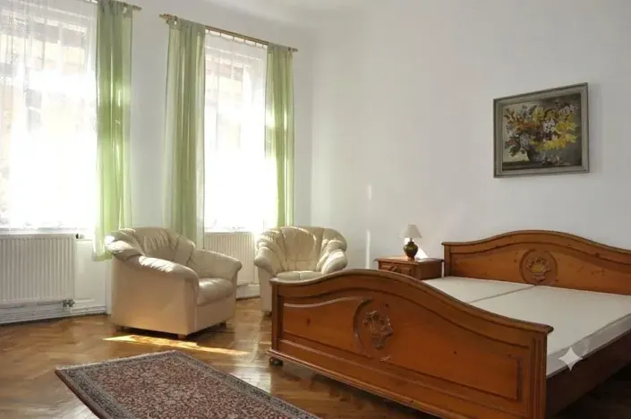 Pronájem bytu 2+1, Praha - Vinohrady, Polská, 86 m2