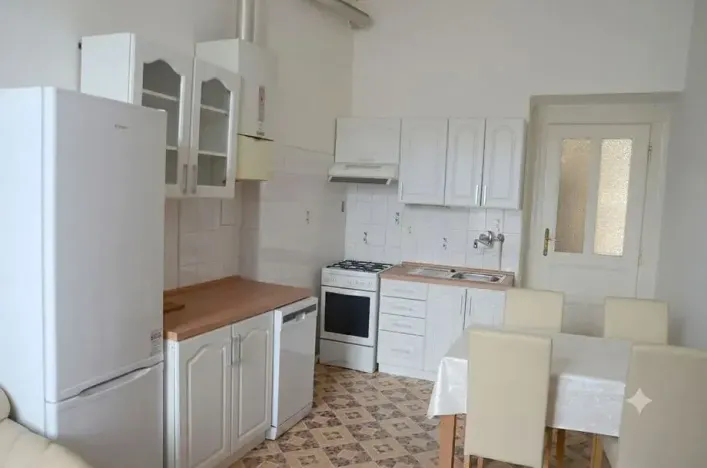 Pronájem bytu 2+1, Praha - Vinohrady, Polská, 86 m2
