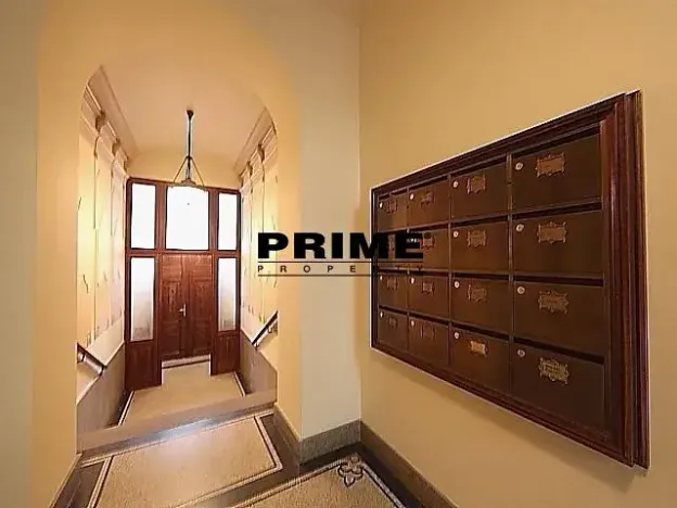 Pronájem bytu 2+kk, Praha - Vinohrady, Polská, 50 m2