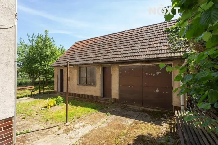 Prodej rodinného domu, Karviná, nám. Ondry Foltýna, 180 m2