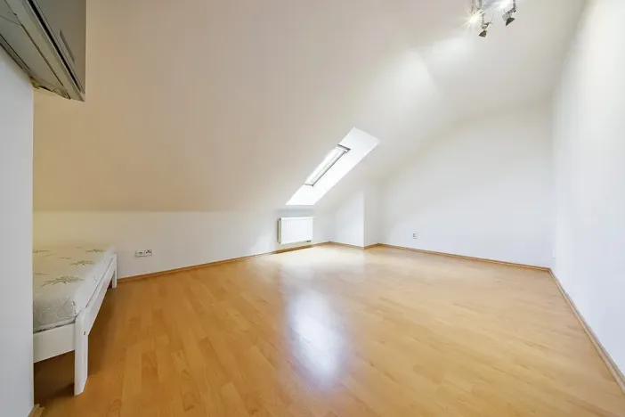 Pronájem bytu 3+kk, Olomouc, Uhelná, 66 m2