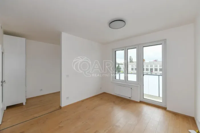 Pronájem bytu 1+kk, Praha - Hostivař, U továren, 34 m2
