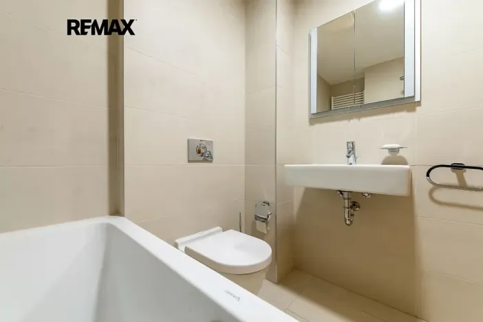 Prodej bytu 4+kk, Praha - Žižkov, Ke kapslovně, 133 m2